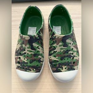 NWOT Native Jefferson Camo C10